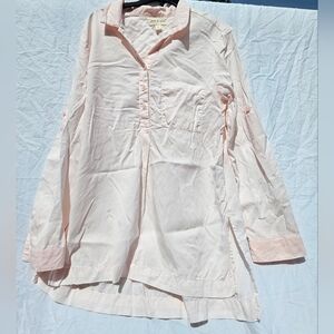 Woman's long sleeve shirt